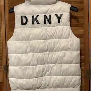 DKNY Premium Puffer Vest White/Black Womens Size Small Full
Zip BIG LOGO EUC